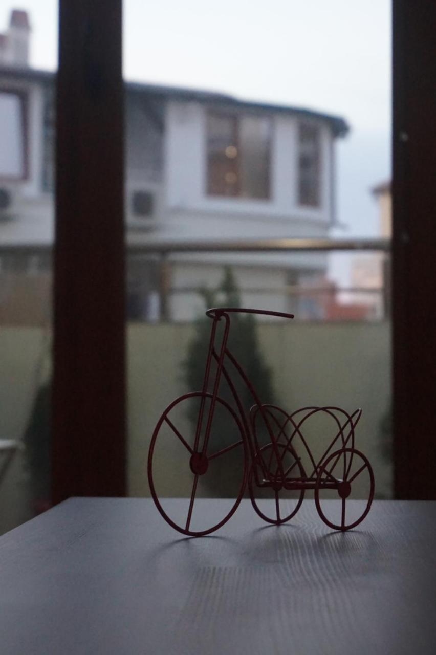 Bright, Comfortable And Cozy Apartment Burgas Luaran gambar