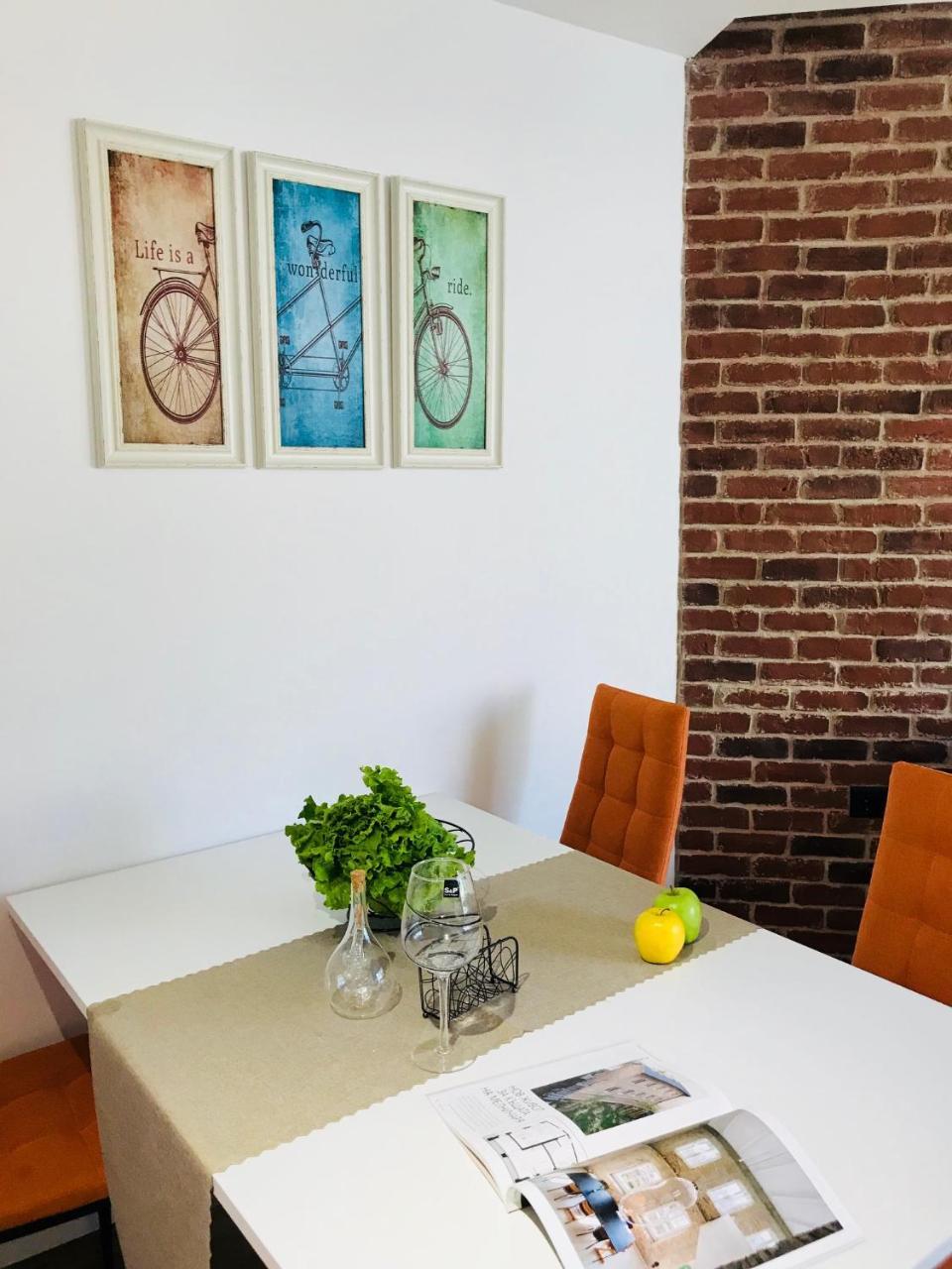 Bright, Comfortable And Cozy Apartment Burgas Luaran gambar
