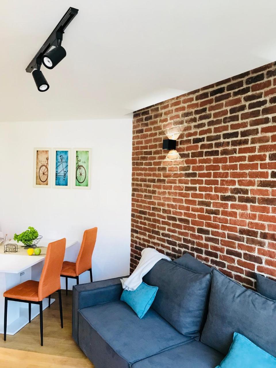 Bright, Comfortable And Cozy Apartment Burgas Luaran gambar