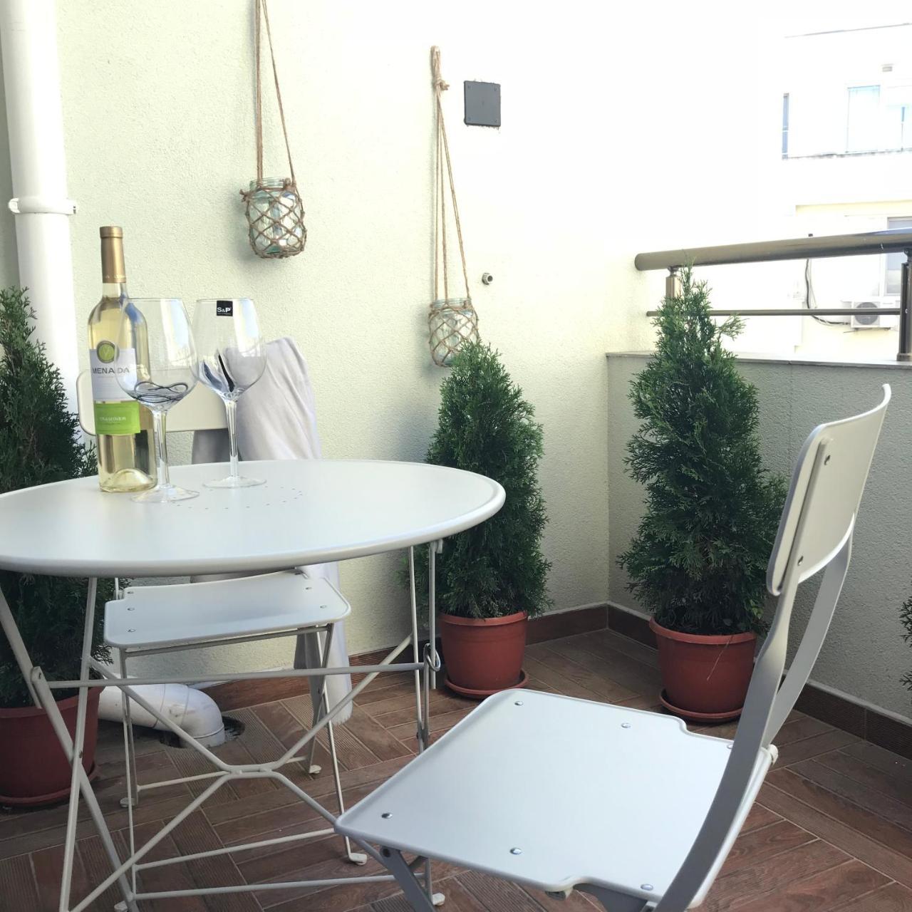 Bright, Comfortable And Cozy Apartment Burgas Luaran gambar