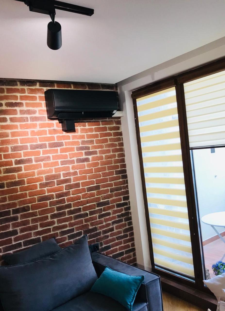 Bright, Comfortable And Cozy Apartment Burgas Luaran gambar
